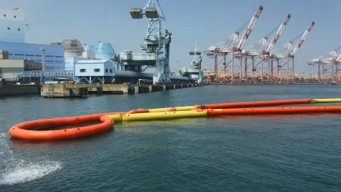 U型拖曳式充氣攔油索